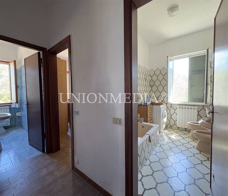 19 CASTELNUOVO MAGRA LA SPEZIA CASA INDIPENDENTE V