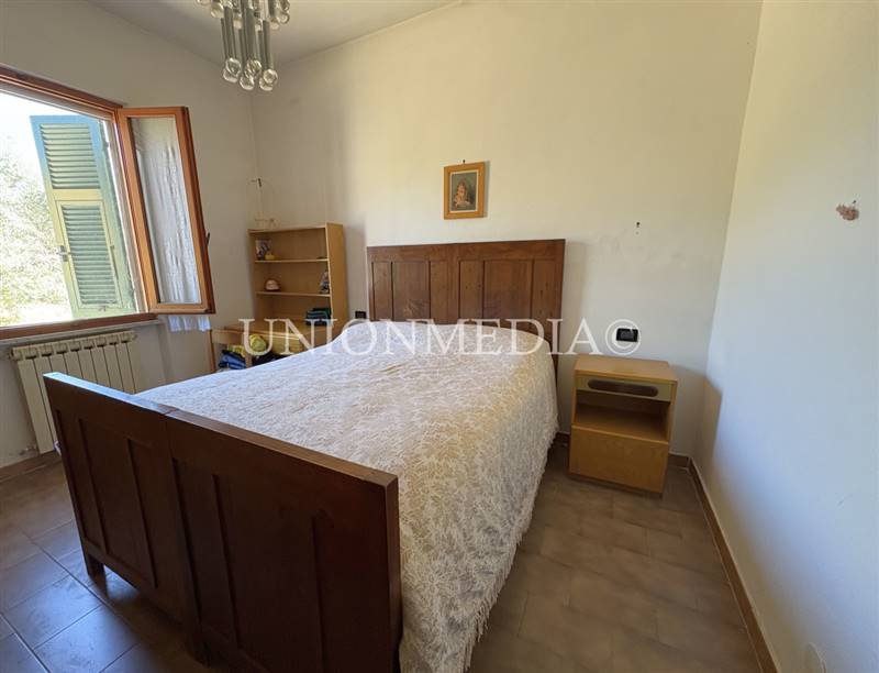 16 CASTELNUOVO MAGRA LA SPEZIA CASA INDIPENDENTE V