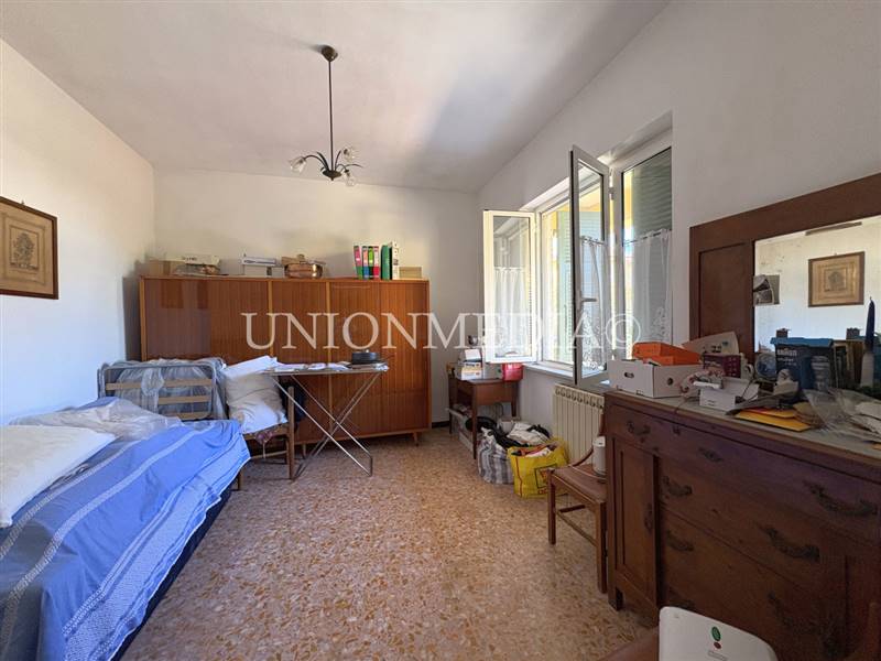 27 CASTELNUOVO MAGRA LA SPEZIA CASA INDIPENDENTE V