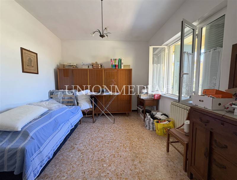 14 CASTELNUOVO MAGRA LA SPEZIA CASA INDIPENDENTE V