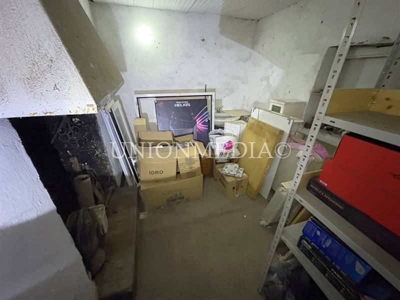 9 castelnuovo magra rustico in vendita.jpg