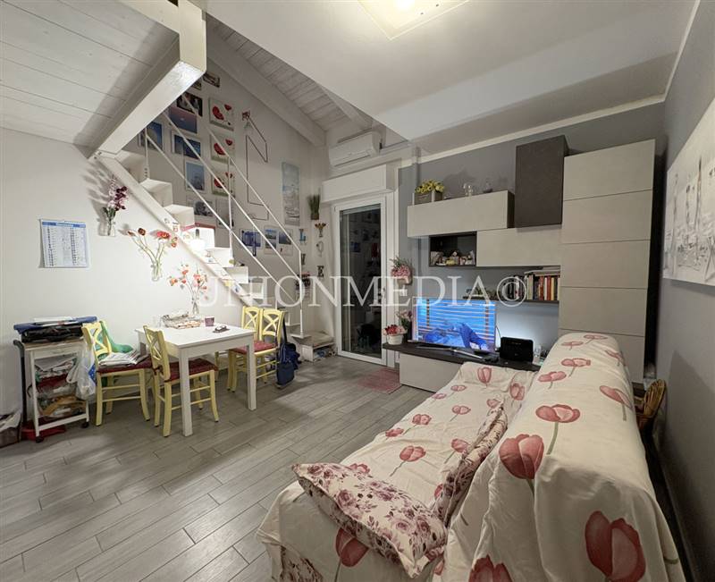 11 arcola la spezia appartamento bilocale.jpg