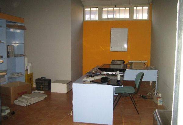 capannone la loggia marco sproccati 006.jpg