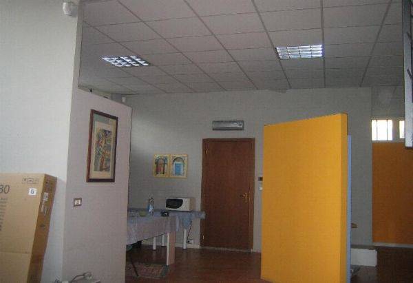 capannone la loggia marco sproccati 003.jpg