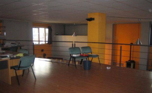 capannone la loggia marco sproccati 011.jpg