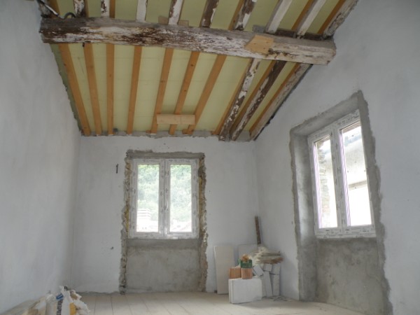 Casa semi indipendente ristrutturato a Montignoso