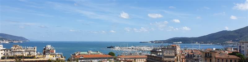 Vista mare e centro storico