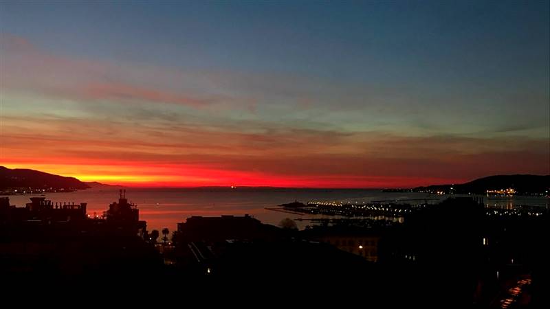 VISTA ALBA SUL GOLFO