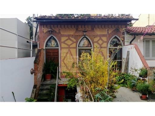 APPARTAMENTI - IN TERRATETTO - FIRENZE