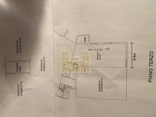 FONDI NEGOZI UFFICI - APPARTAMENTO USO UFFICIO - F