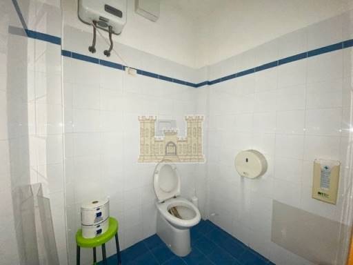 FONDI NEGOZI UFFICI - APPARTAMENTO USO UFFICIO - F