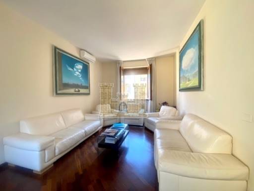 APPARTAMENTI - CIVILE ABITAZIONE - FIRENZE