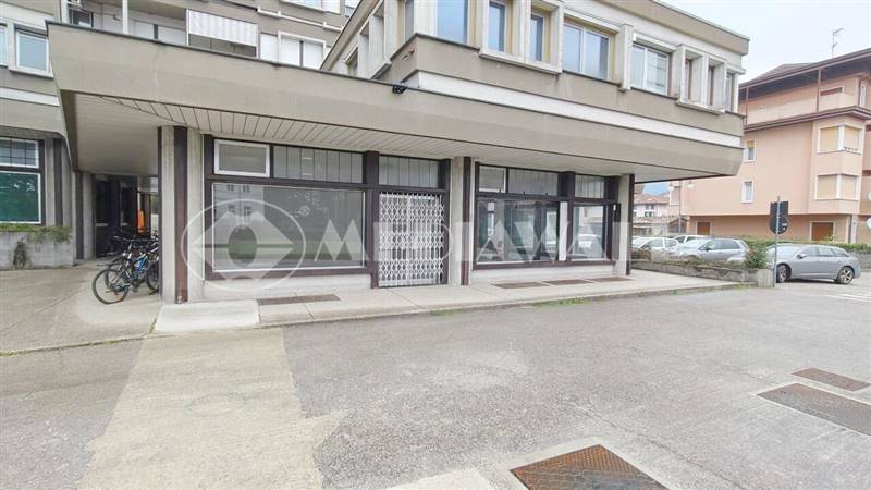 BR-109-NV 08 (23).jpg