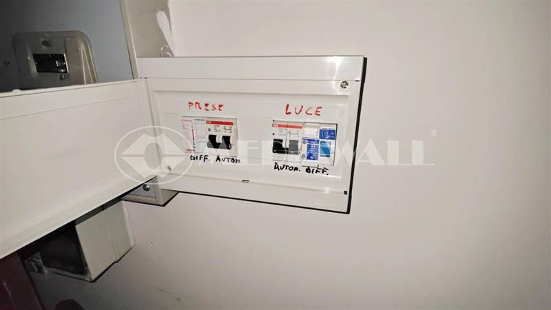 BR-109-NV 08 (6).jpg