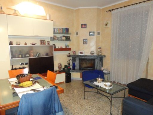 Appartamento indipendente abitabile a Carrara
