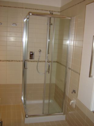 box doccia 1° bagno