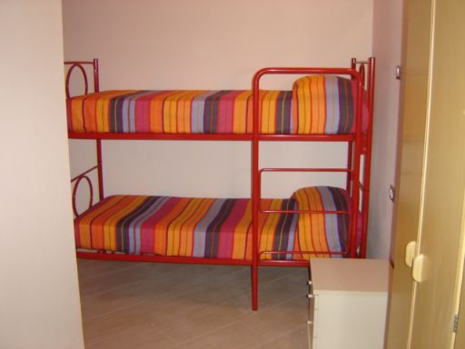 camera  a 2 letti a castello