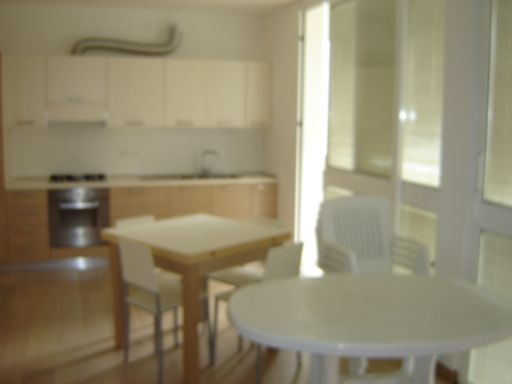 sogg con attrezzatura balcone