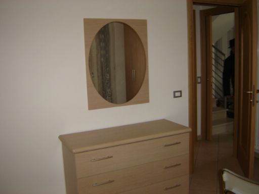 cassettiera camera matr.