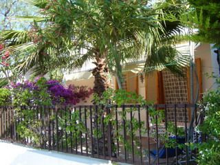 giardino davanti - ingresso