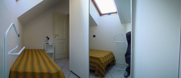 camera singola mansarda