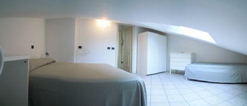 camera matr. in mansarda