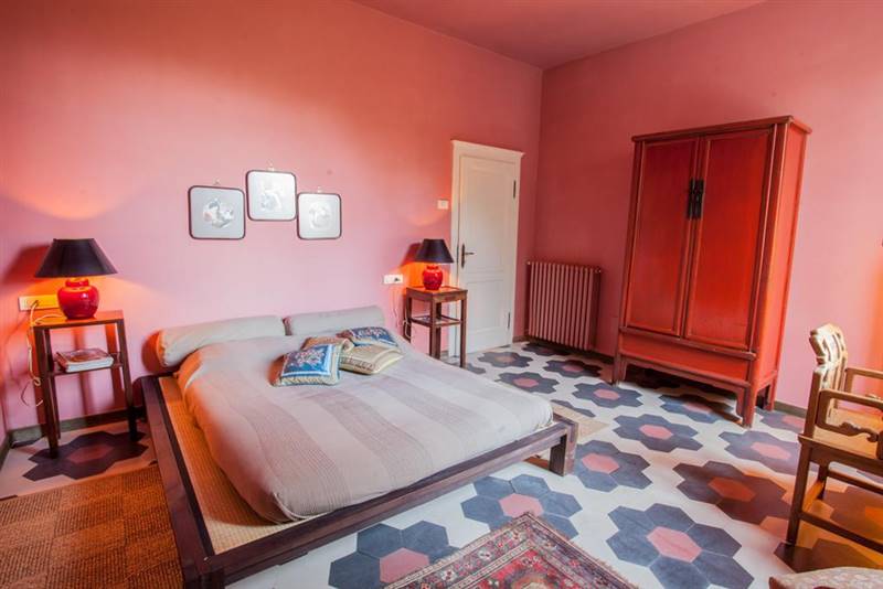 Fucecchio vendesi villa con parco