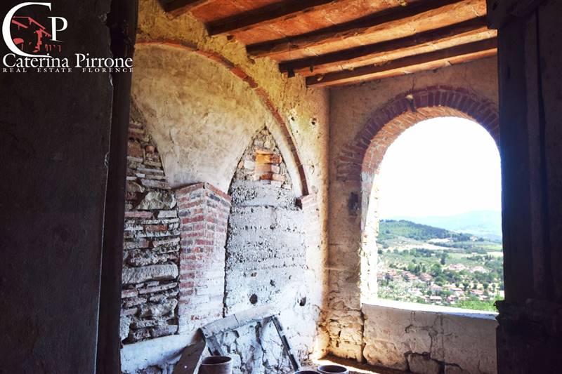 Rignano sull'Arno - Bisticci vendesi colonica da