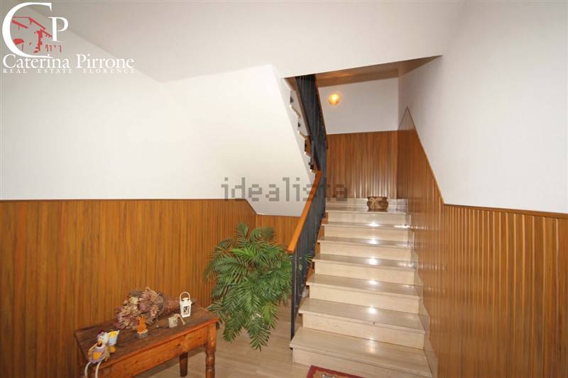 Pelago, Diacceto vendesi porzione di villa modern