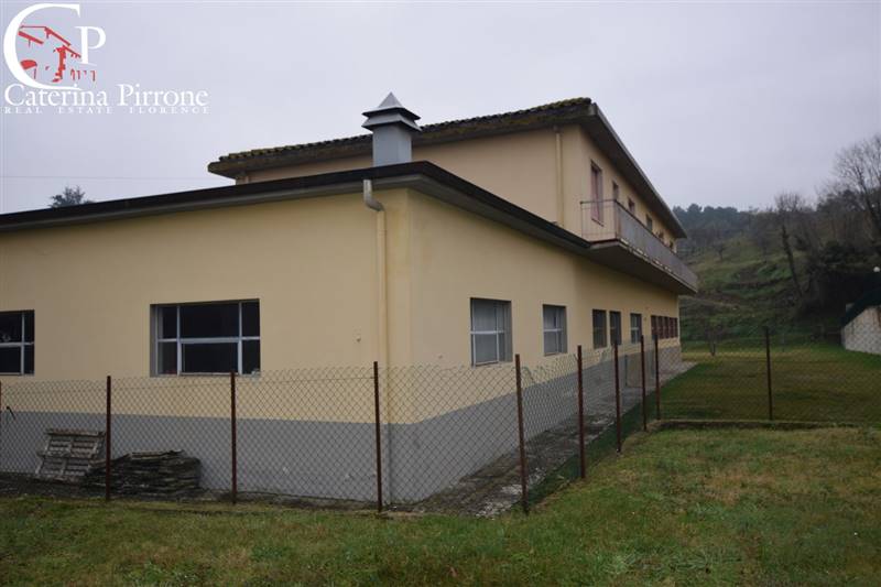 Pelago, Diacceto vendesi porzione di villa modern