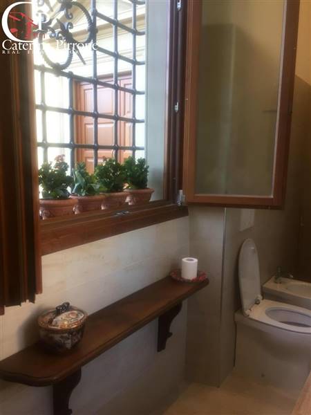 Firenze Careggi collinare vendesi appartamento in