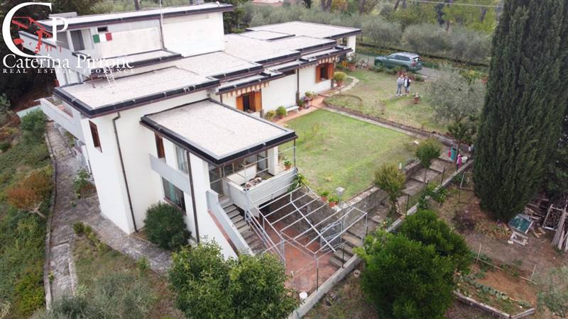 FIRENZE SUD VENDESI VILLA MODERNA
