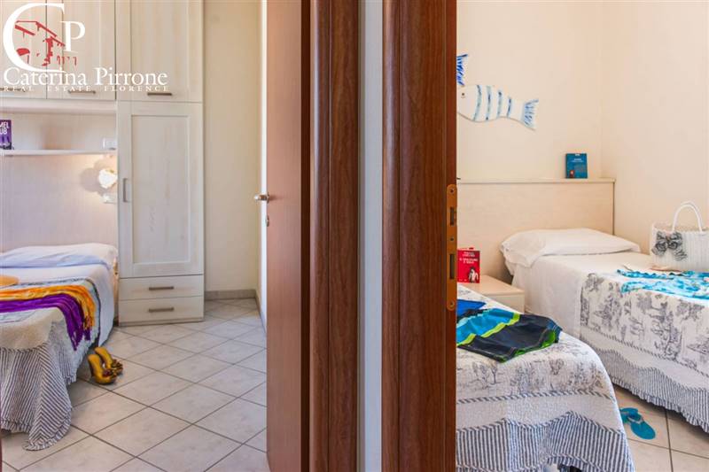 Vada Mazzanta vendesi appartamento con balcone e