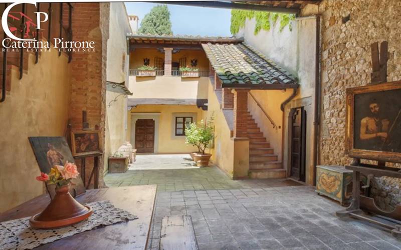 TAVARNELLE VENDESI VILLA STORICA