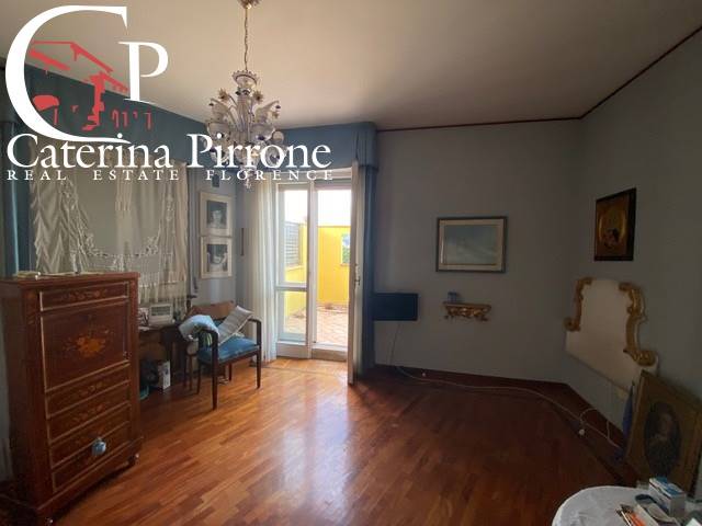 Firenze vendesi attico in via delle Porte Nuove