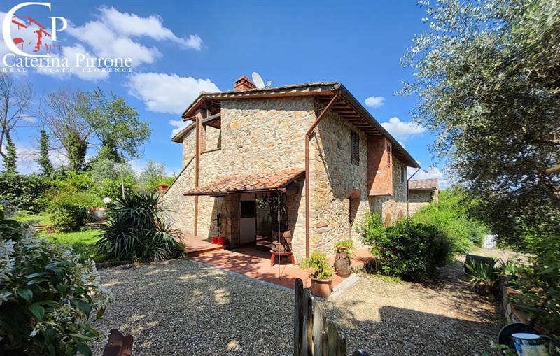 STRADA IN CHIANTI VENDESI COLONICA CON TERRENI