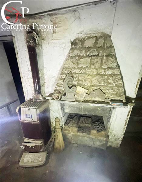 FONDO ARTIGIANALE/GARAGE IN VENDITA