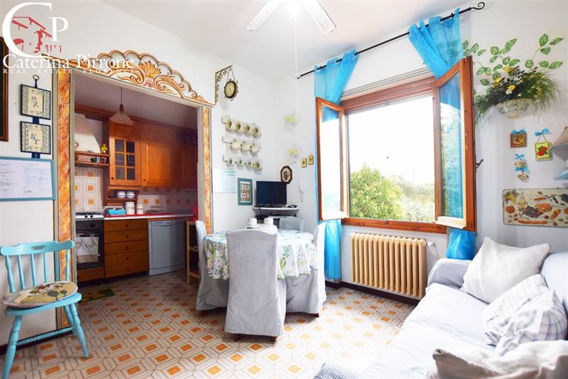 BIFAMILIARE INDIPENDENTE IN VENDITA CON GIARDINO