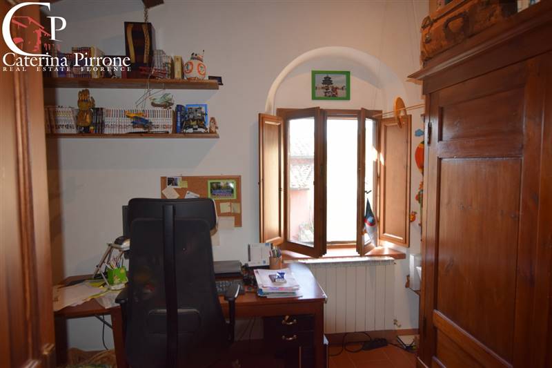 FIESOLE vendesi ex frantoio in pietra