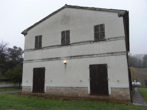 Colonica abitabile a Santa Maria Nuova