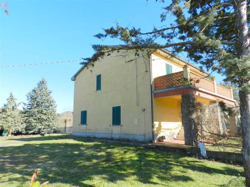 Casa semi indipendente in Strada Provinciale Dei Quattro Comuni a Montecatini Val di Cecina