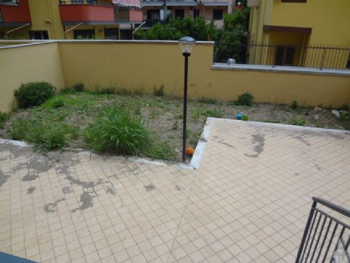 GIARDINO PAVIMENTATO