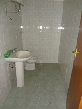BAGNO 1° UFFICIO