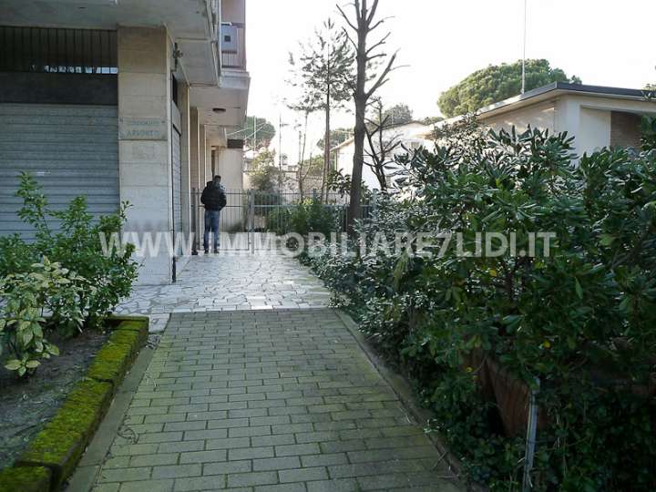 ingresso condominiale