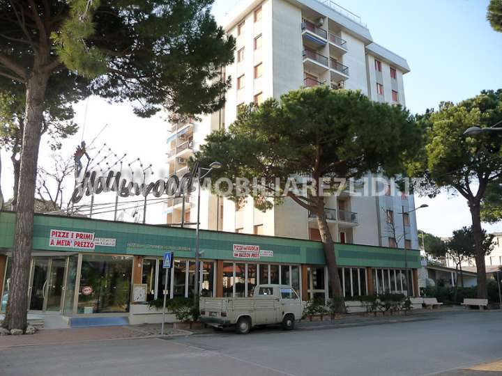 condominio esternamente