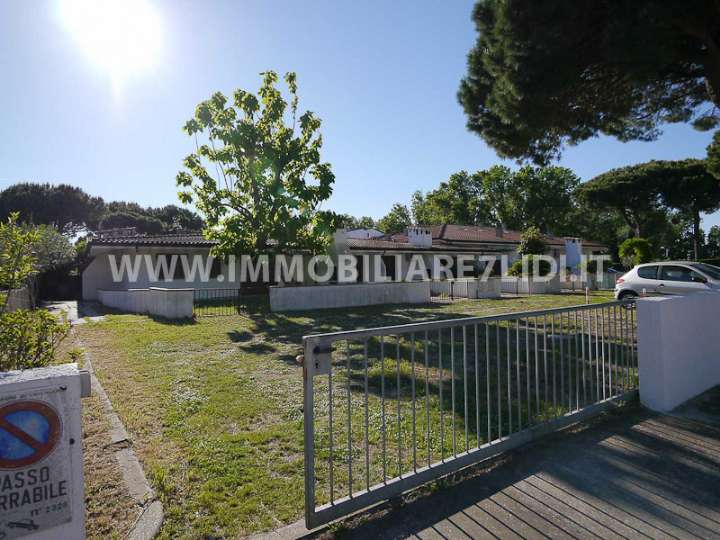 posto auto all'interno del complesso