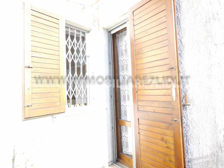 piccolo giardinetto retrostante