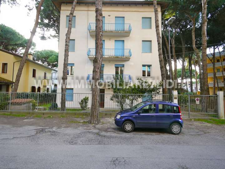 complesso esternamente (2)