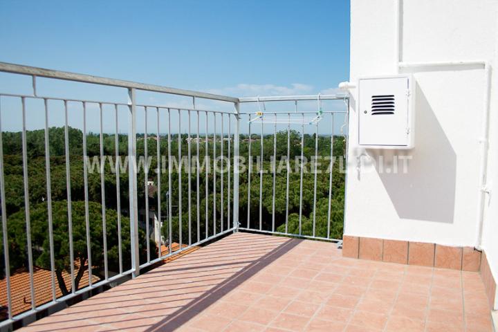 ampio balcone abitabile