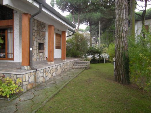esterno villa (2)